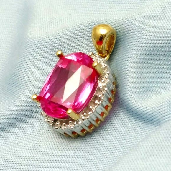 Beautiful 10K Karat Two Tone Gold Rose Crystal Charm Pendant with Diamonds